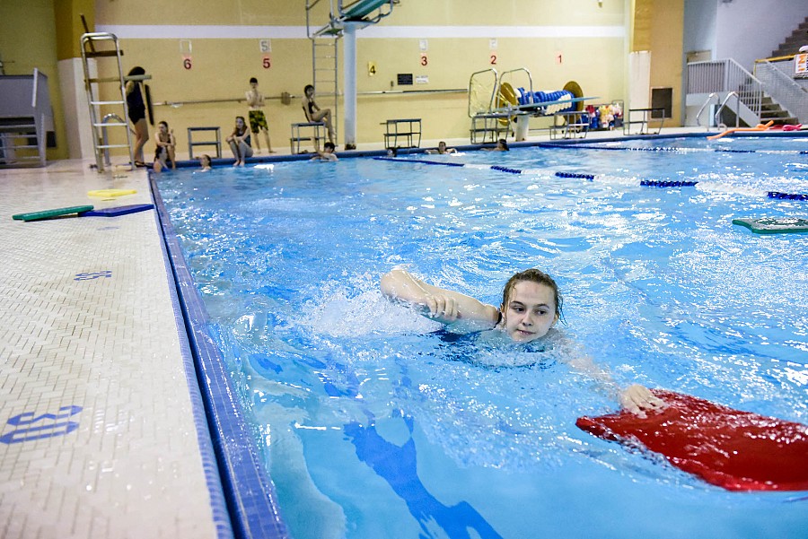 Bronze Medallion & Cross W/ Emergency First Aid | Lifeguarding Academy